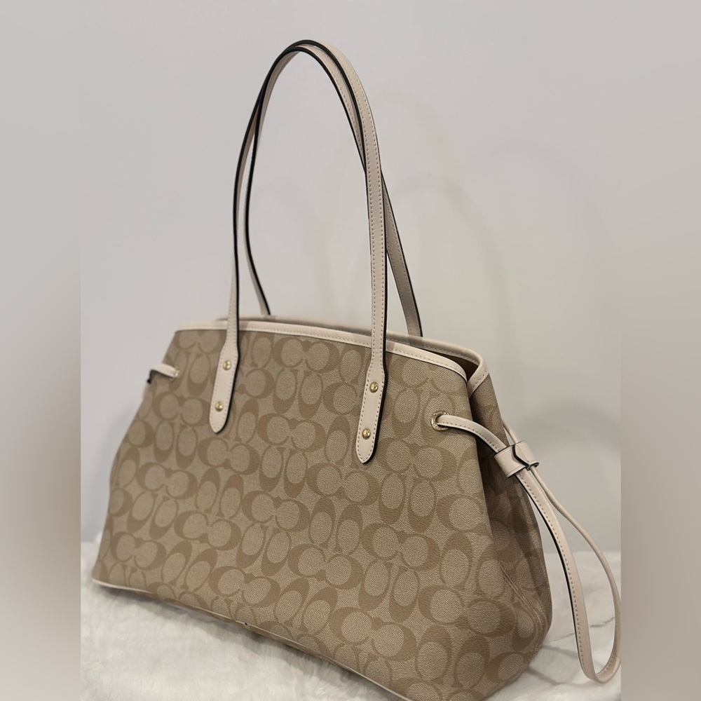 Coach Signature Drawstring Carryall Canvas Shoulder Bag Light Khaki Chalk, NWOT - Picture 6 of 15